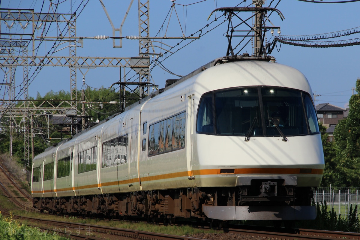 近畿日本鉄道 富吉検車区 21000系 UL04編成