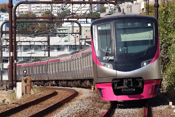 京王電鉄 若葉台検車区 5000系 5736F