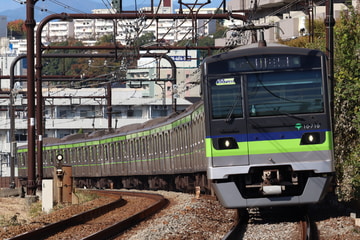 東京都交通局 大島車両検修場 10-300形 10-710F