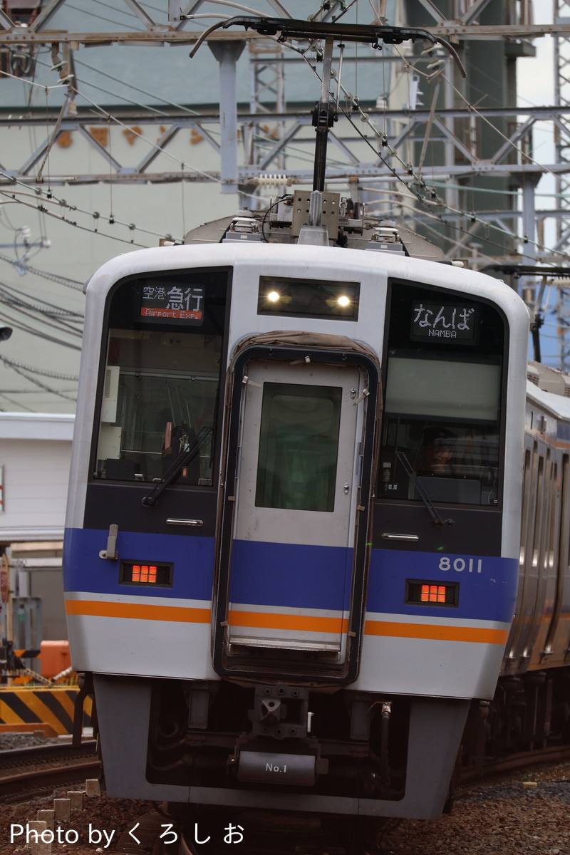南海電気鉄道 住ノ江検車区 8000系 8011F