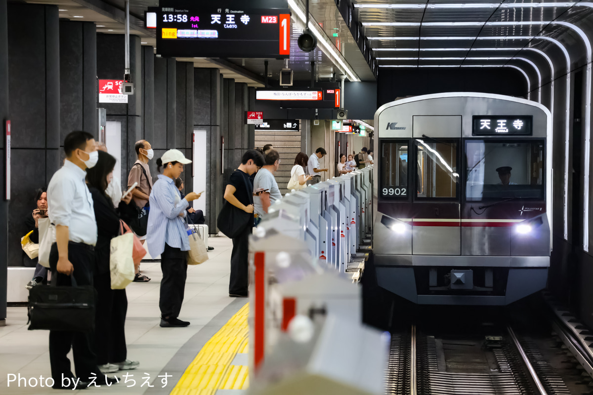 北大阪急行電鉄 桃山台車庫 9000形 9002F