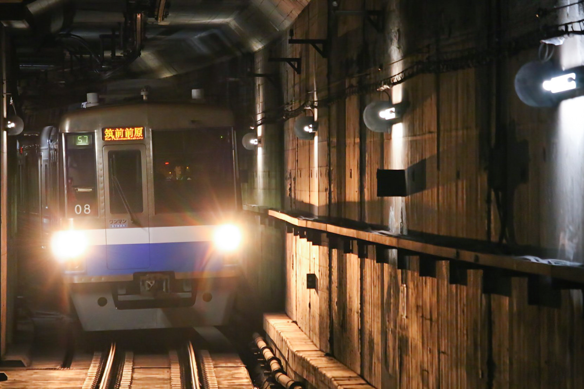 福岡市交通局 姪浜車両基地 1000N系 08編成