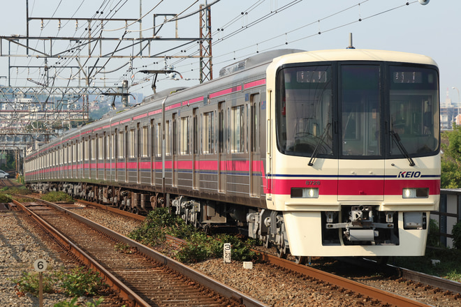 byふ