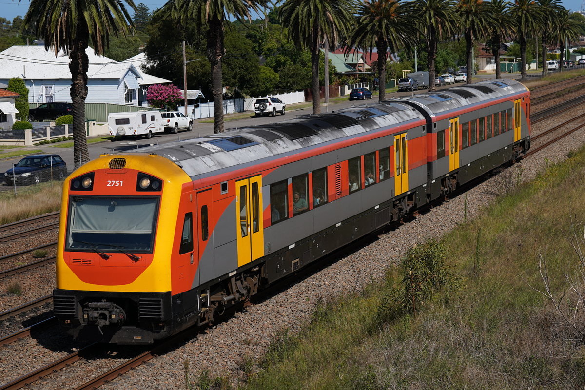 NSW TrainLink  Hunter railcar 2751