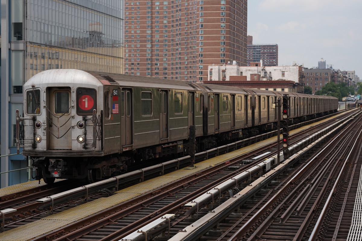 New York City Subway  R62A 1841