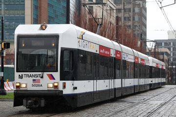 NJ TRANSIT 2000 series 不明付近