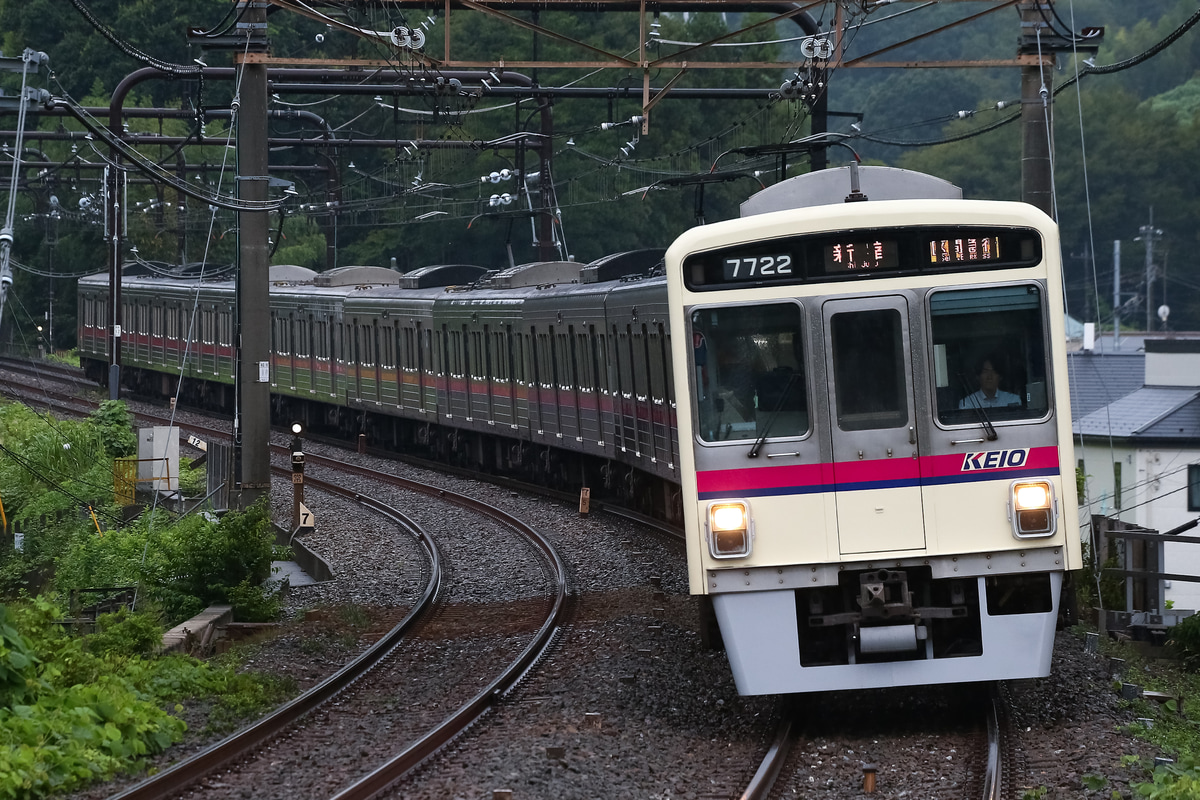 京王電鉄 若葉台検車区 7000系 7722f