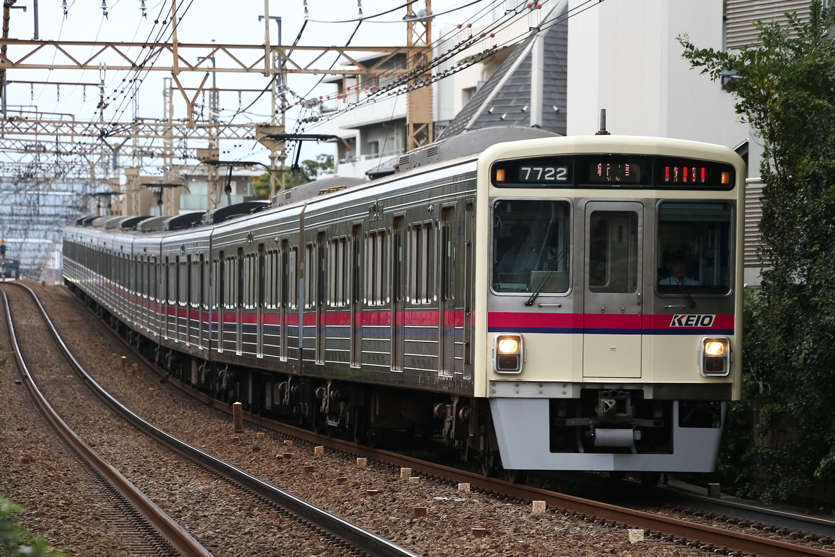 京王電鉄 若葉台検車区 7000系 7722f