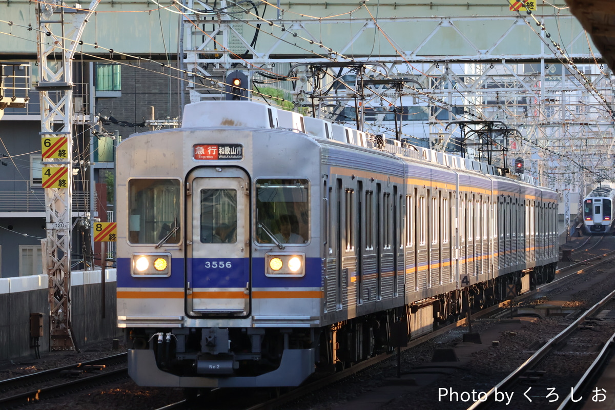 南海電気鉄道 住ノ江検車区 3000系 3555F