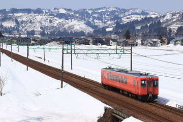 JR東日本キハ110系キハ110-135を越後堀之内～北堀之内間で撮影した画像