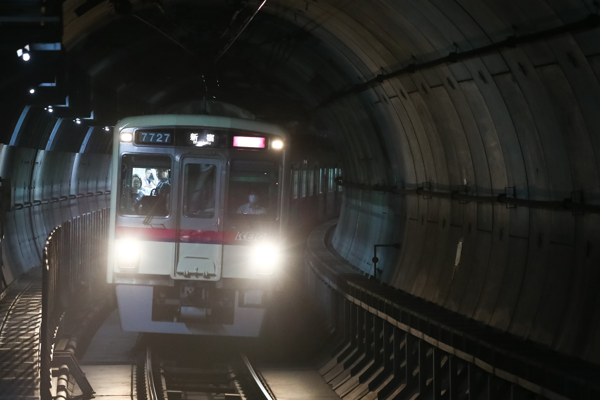 京王電鉄 若葉台検車区 7000系 7727f