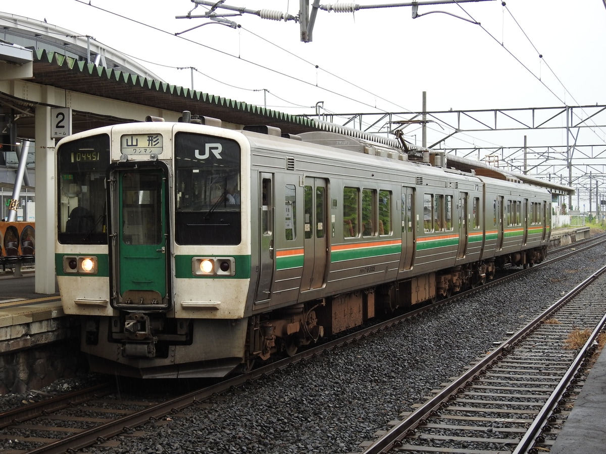 JR東日本 山形新幹線車両センター 719系5000番台 Y5編成