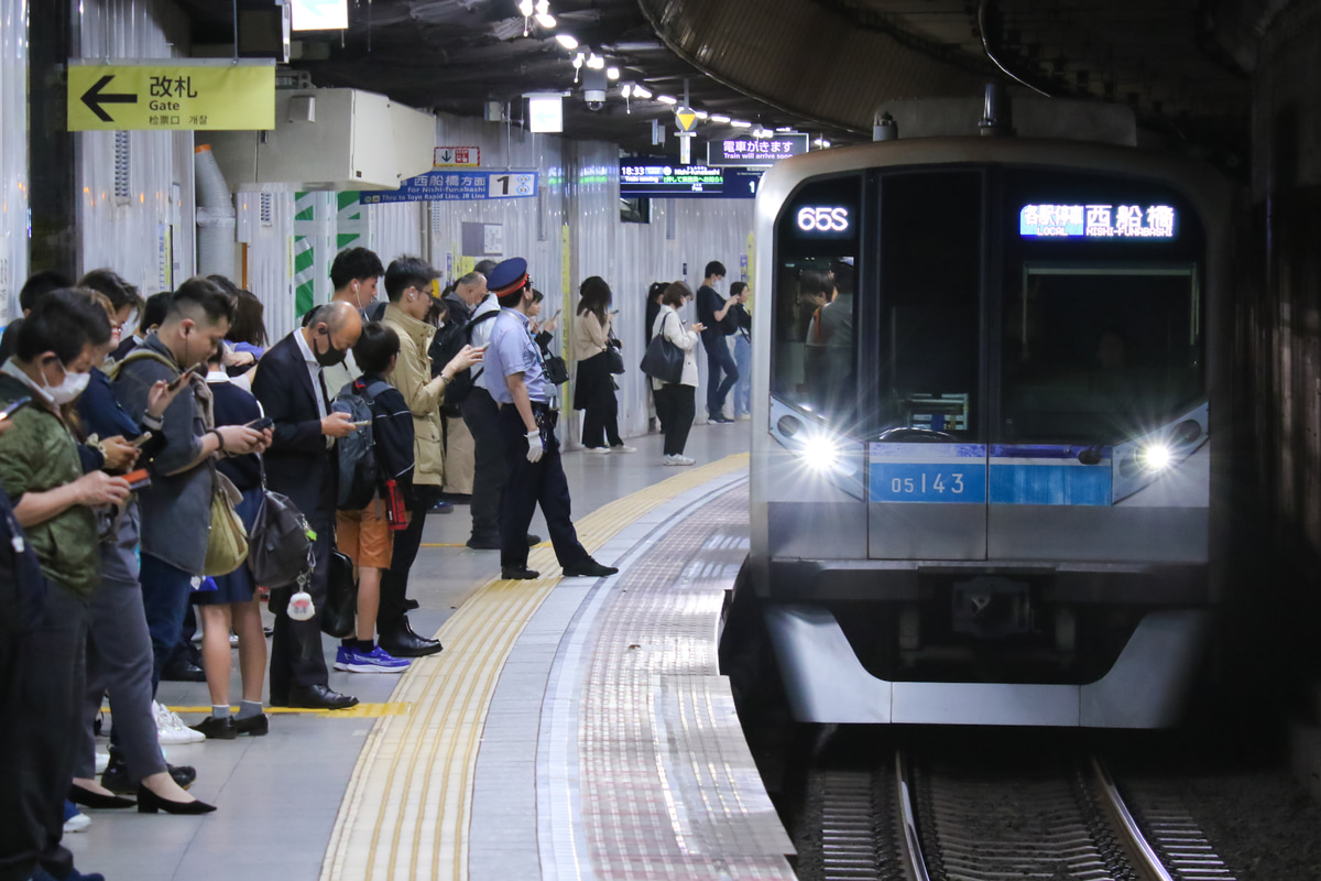 東京メトロ 深川検車区 05系 05-143F