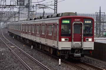 東武鉄道 10030系 新田駅付近