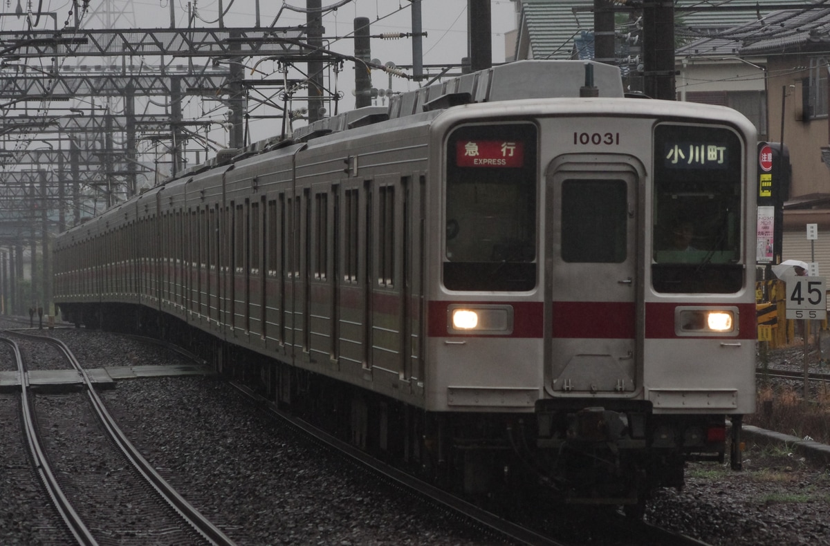 東武鉄道 森林公園検修区 10030型 11031F