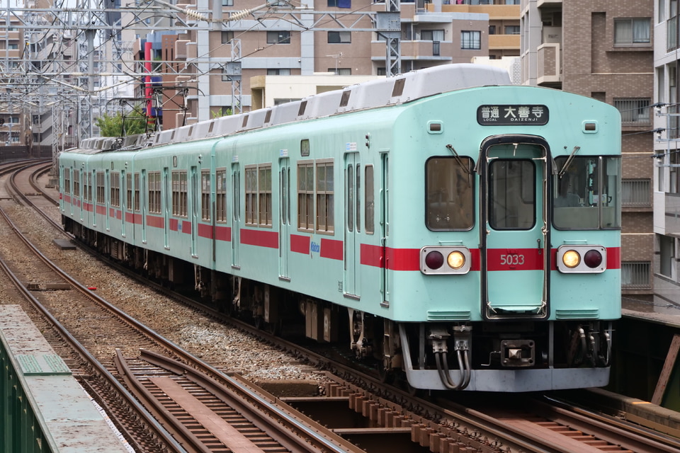 西鉄5000形5033F<br class="br-sp" />(5033編成)の写真