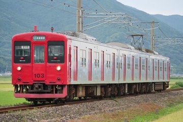 JR九州103系E18編成を一貴山～筑前深江間で撮影した画像
