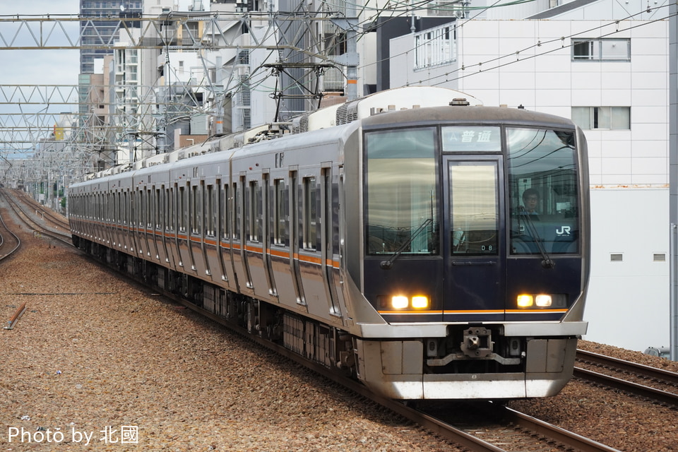 JR西321系D8編成の写真