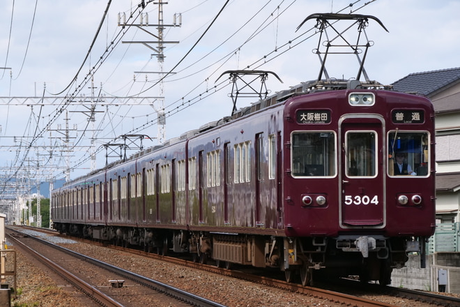 5300系5304Fを南茨木～茨木市間で撮影した写真