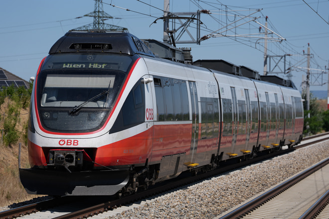 Series4023をUntersiebenbrunnStationで撮影した写真