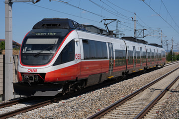 Železnice Slovenskej republiky(スロバキア国鉄) Series4023 撮影者:Nanohana