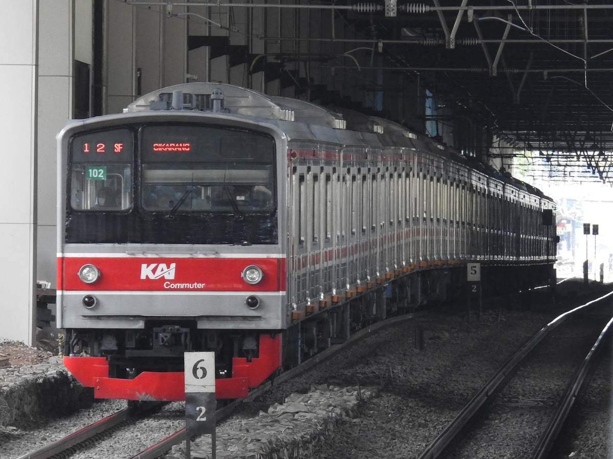 KAI Commuter DEPOK車両センター 205系 DP102編成