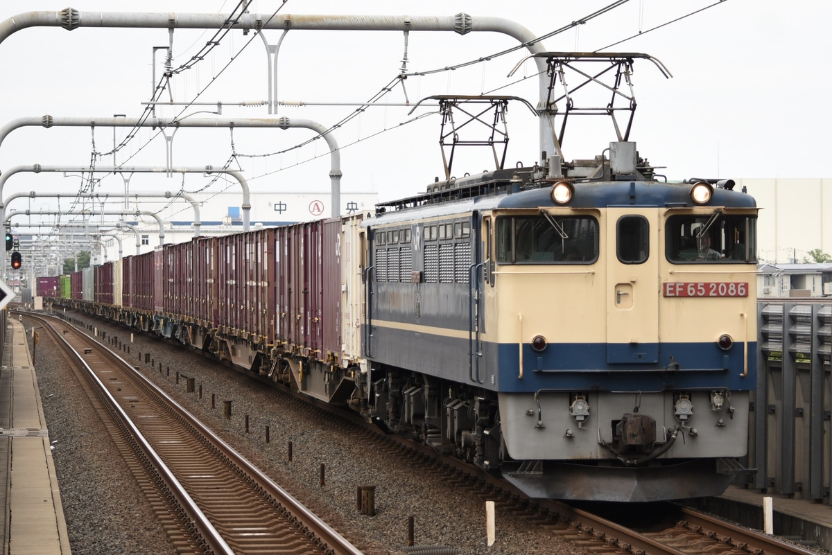 JR貨物  EF65 