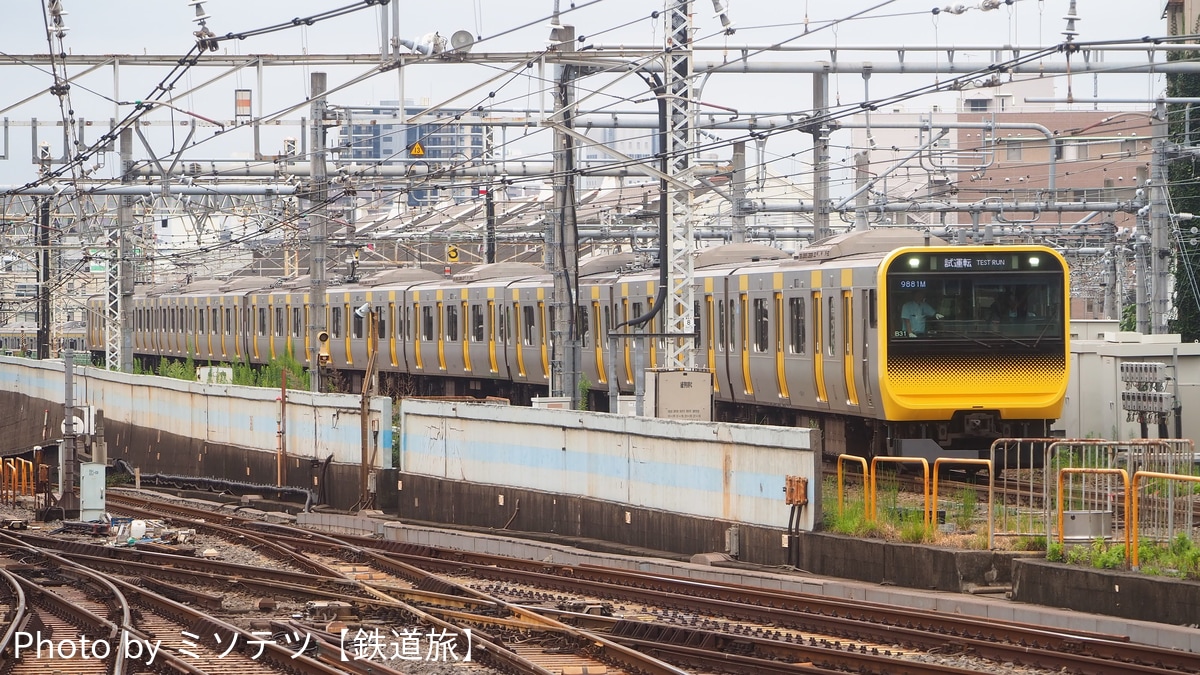 JR東日本 三鷹車両センター E235系 ミツB31編成