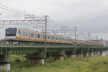 JR東日本E233系トタT16編成を日野～立川間で撮影した画像