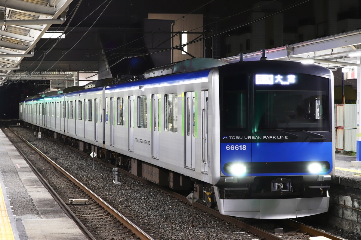 東武鉄道  60000系 61618F