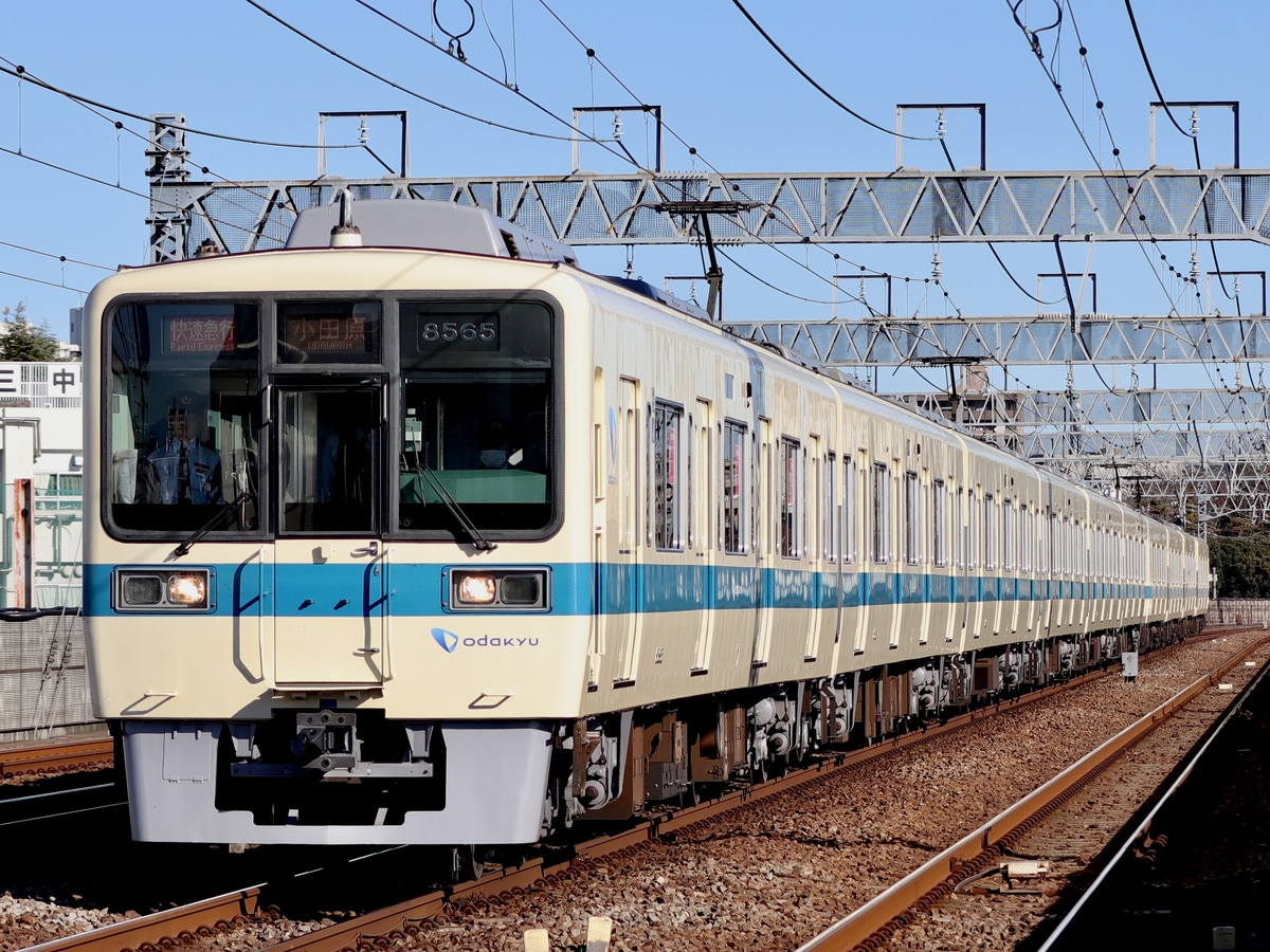 小田急電鉄  8000形 8265F