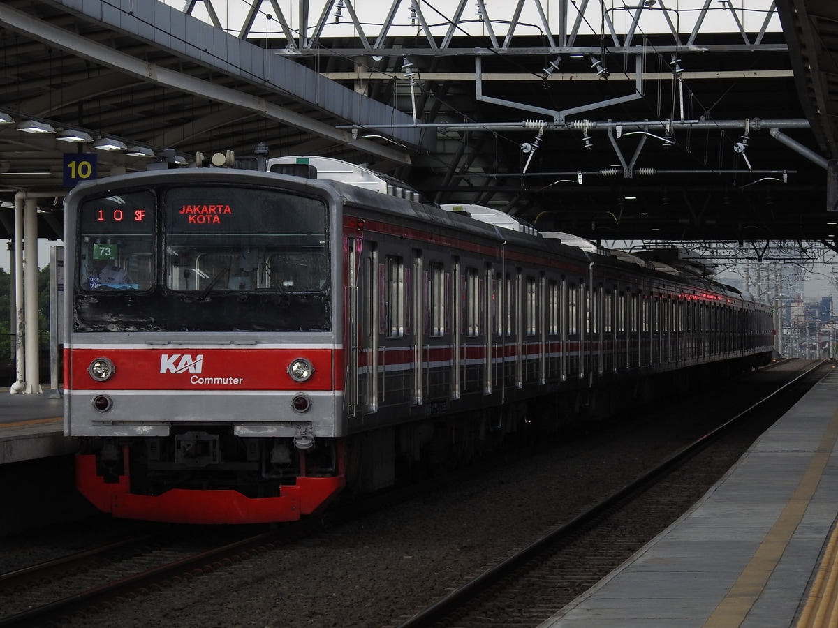 KAI Commuter BOGOR車両センター 205系 BOO73編成
