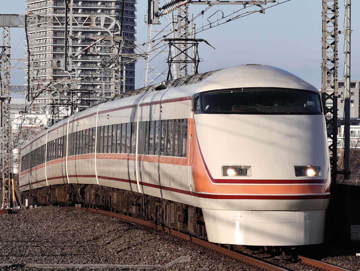 東武鉄道  100系 