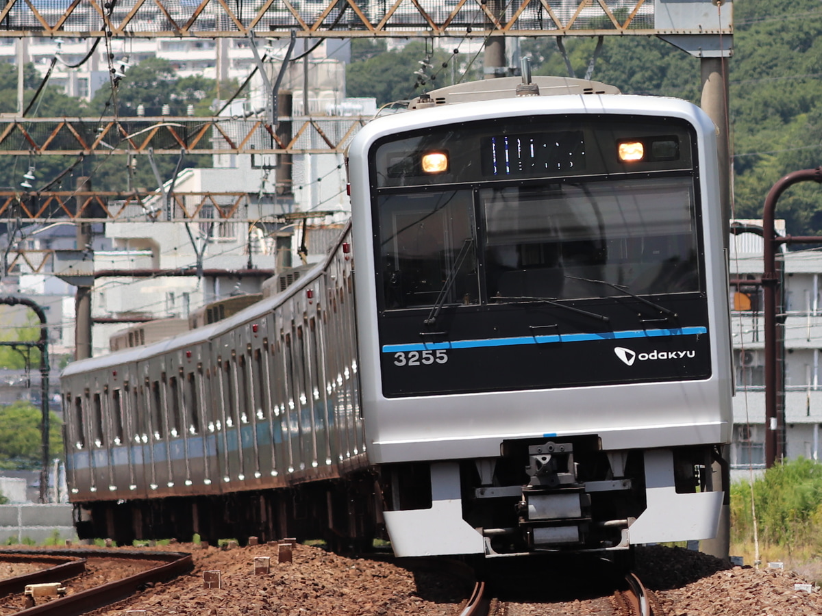 小田急電鉄  3000形 3255F