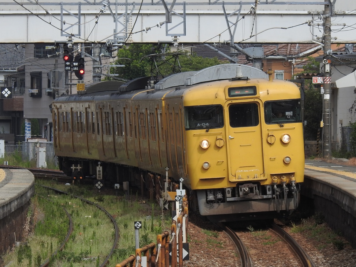 JR西日本 岡山電車区 115系 A04編成