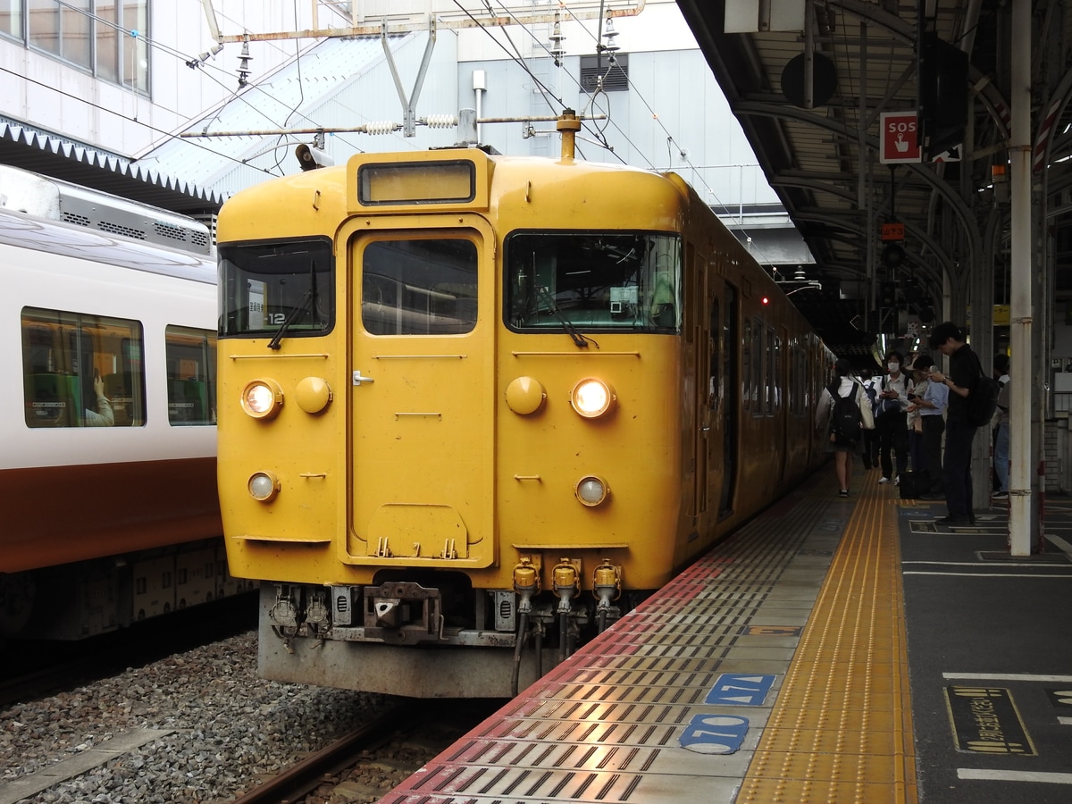 JR西日本 岡山電車区 115系 B12編成