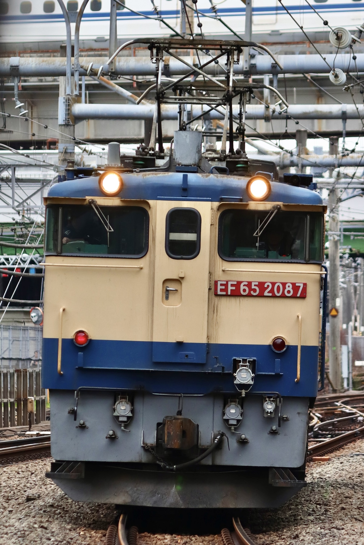 JR東日本  EF65形 2087