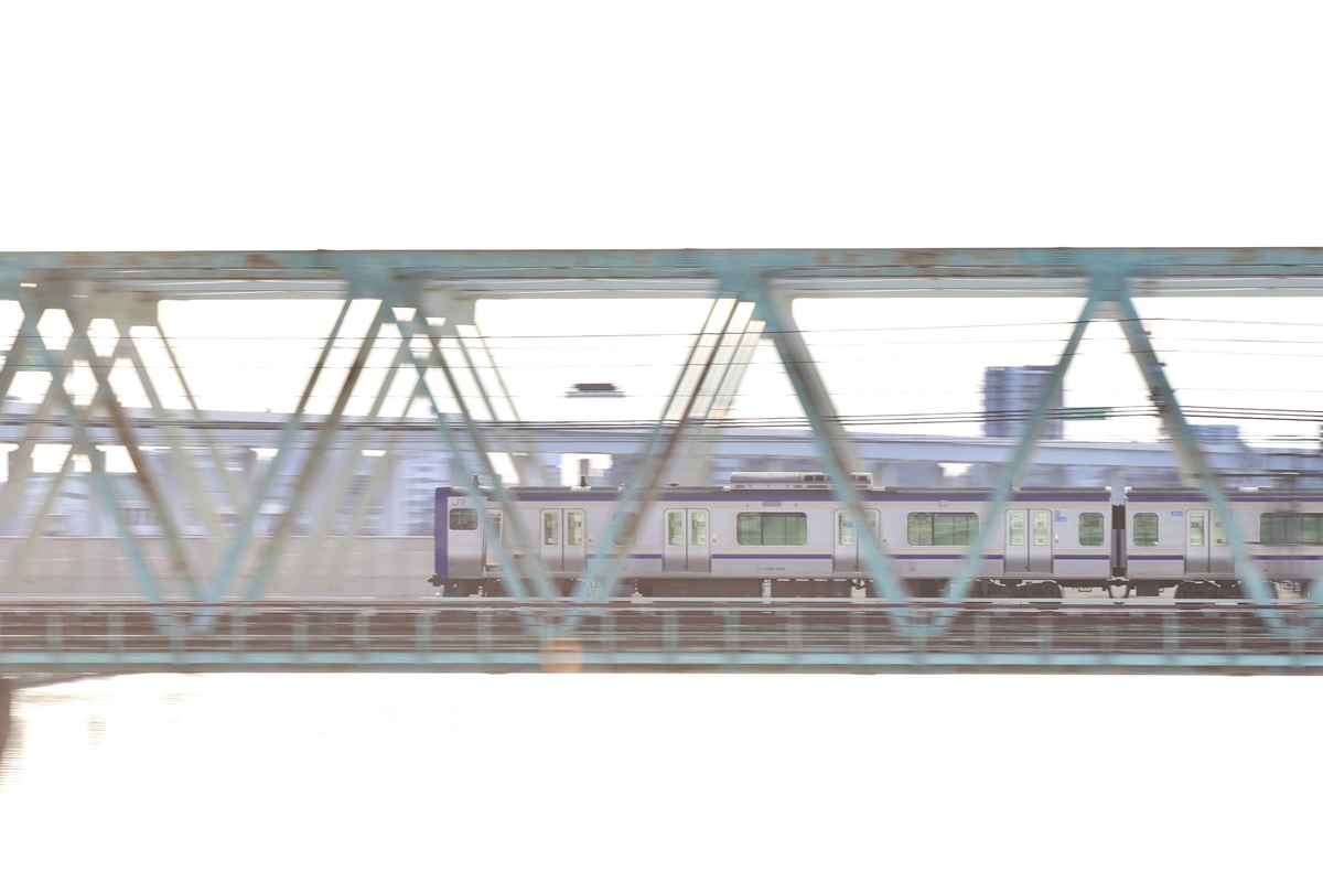 JR東日本  E235系 