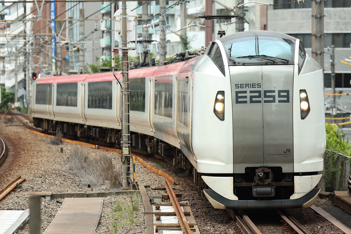 JR東日本 鎌倉車両センター本所 E259系 クラNe015編成