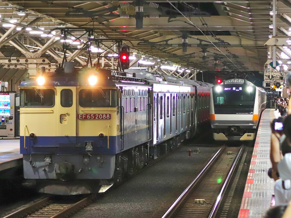 JR東日本  EF65形 2088