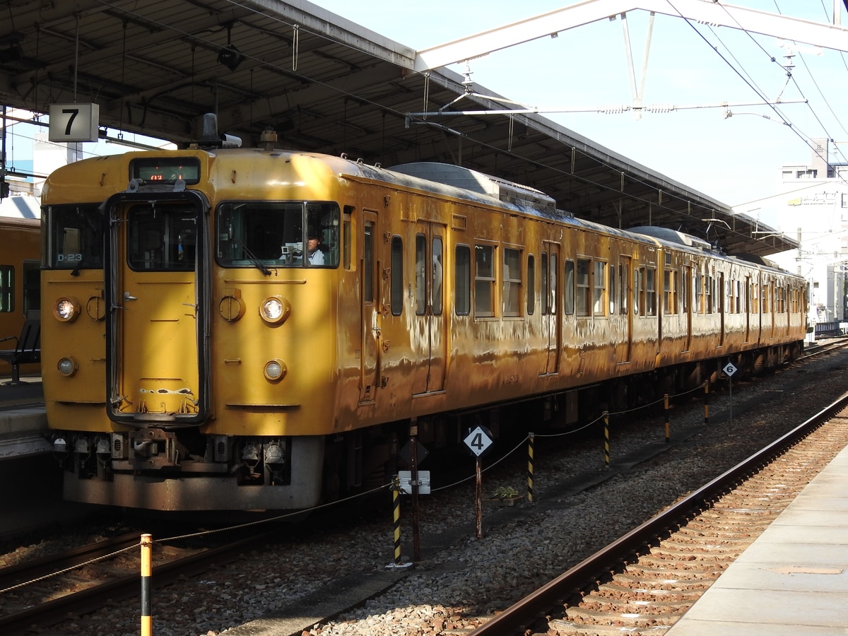 JR西日本 岡山電車区 115系 D23編成