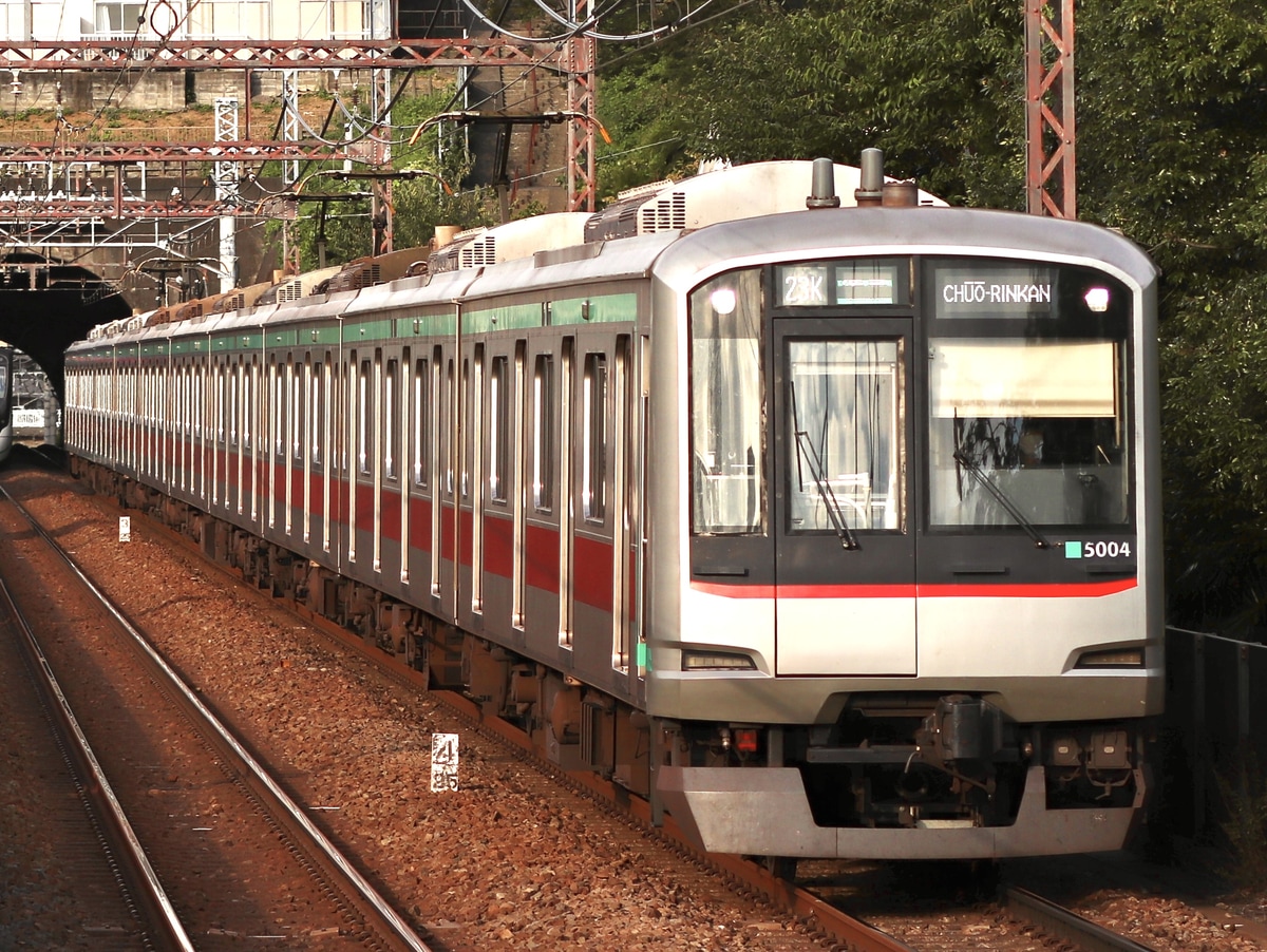 東急電鉄  5000系 5004F