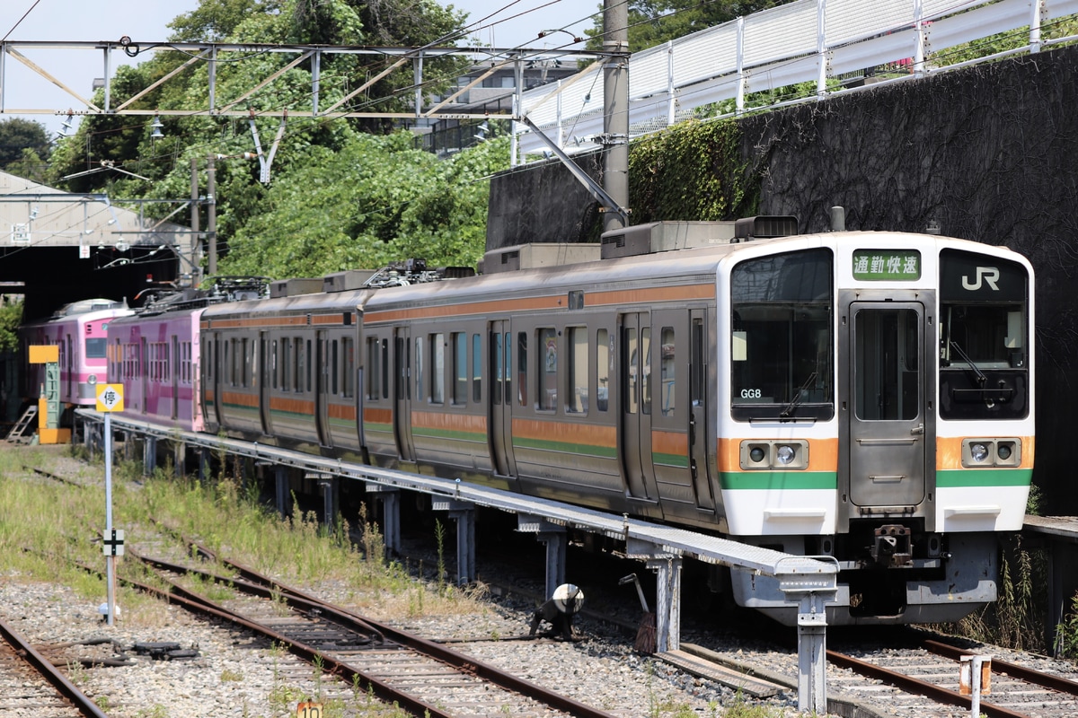 流鉄  211系 GG8編成