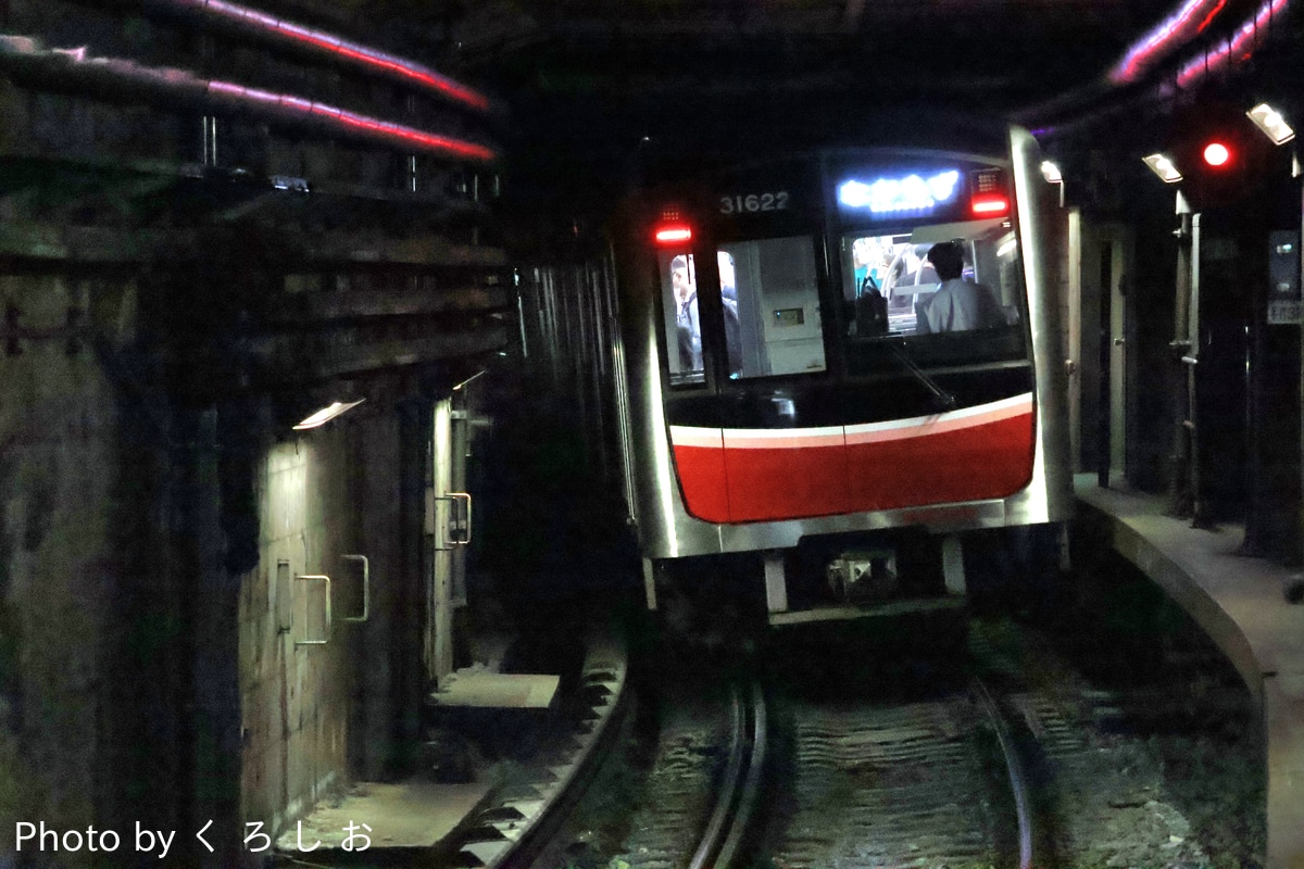 大阪市高速電気軌道 中百舌鳥検車場 30000系 31622F