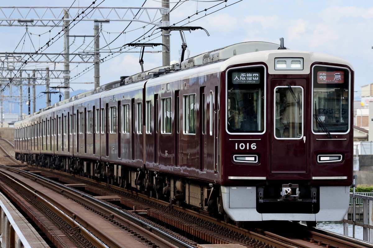阪急電鉄 西宮車庫 1000系 1016F