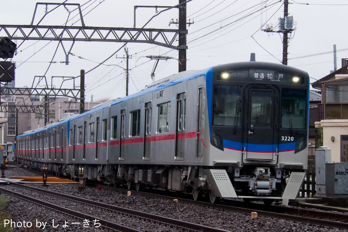 京成電鉄 くぬぎ山車両基地 3200形 3220-3219+3232F