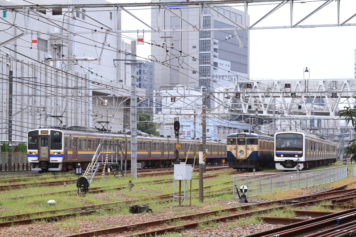 JR東日本 幕張車両センター 211系 マリ509編成