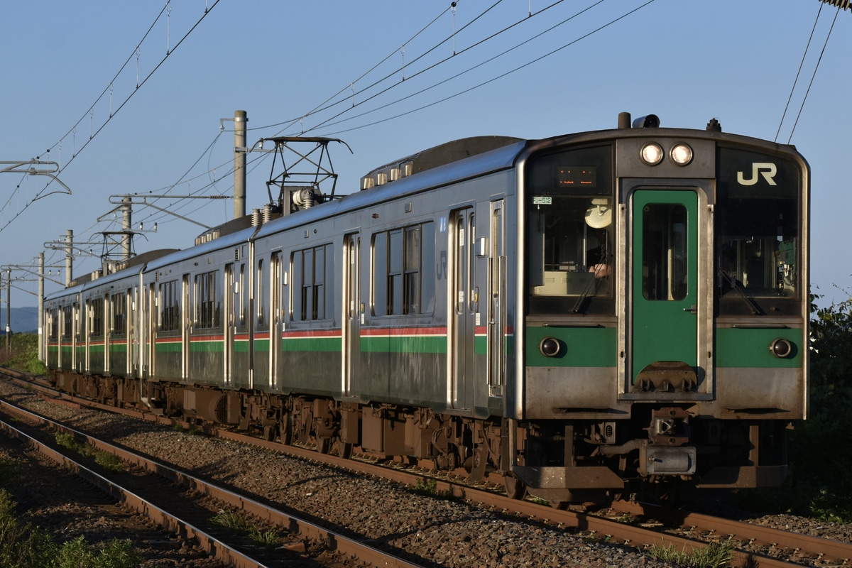 JR東日本 仙台車両センター 701系 F2-512