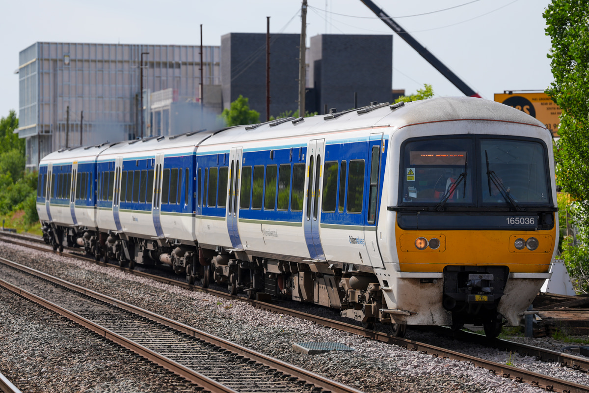 Chiltern Railways  Class165 036