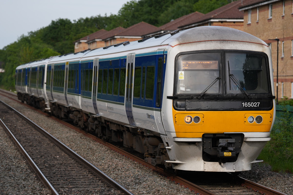 Chiltern Railways  Class165 027